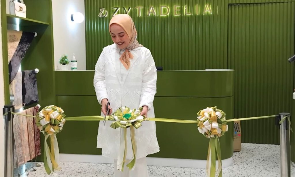 ZYTA Delia Hadir dengan Wajah Baru di Pondok Indah Mall - Kirani