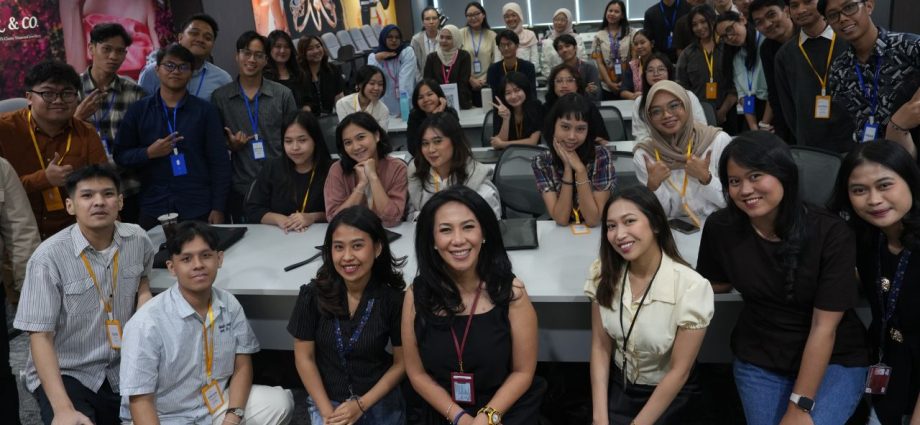 Central Mega Kencana Rekrut 45 Mahasiswa
