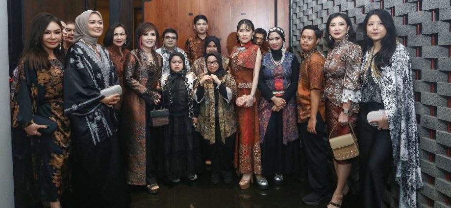Alleira Batik Trunk show